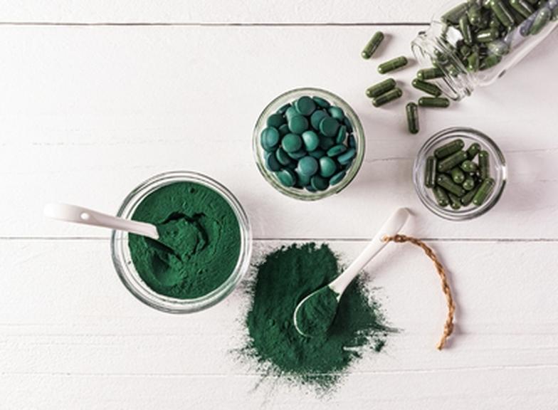 Chlorella czy spirulina: co wybrać?