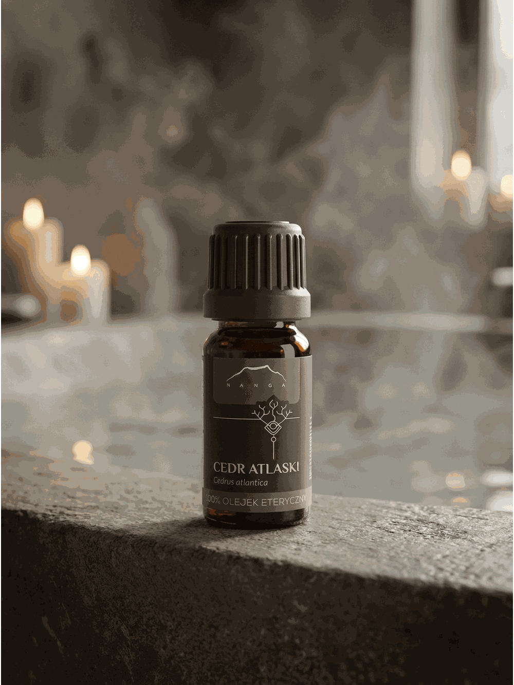 Olejek cedrowy (z kory cedru atlaskiego) 100% eteryczny Nanga